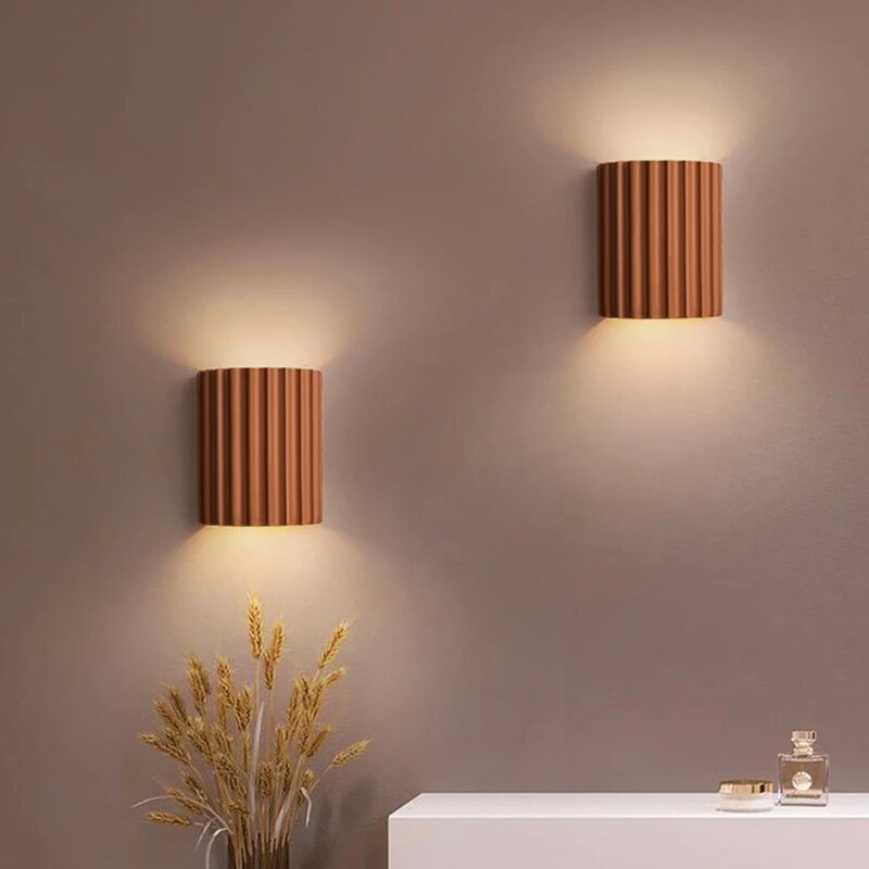 Scandinavian Ribbed Wall Light – Modern Minimalist Lighting Fixture