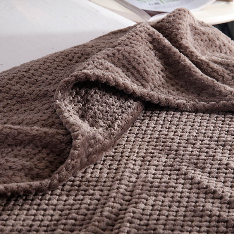 Soft Cotton Flannel Fleece Throw Blanket for Cozy Home Comfort