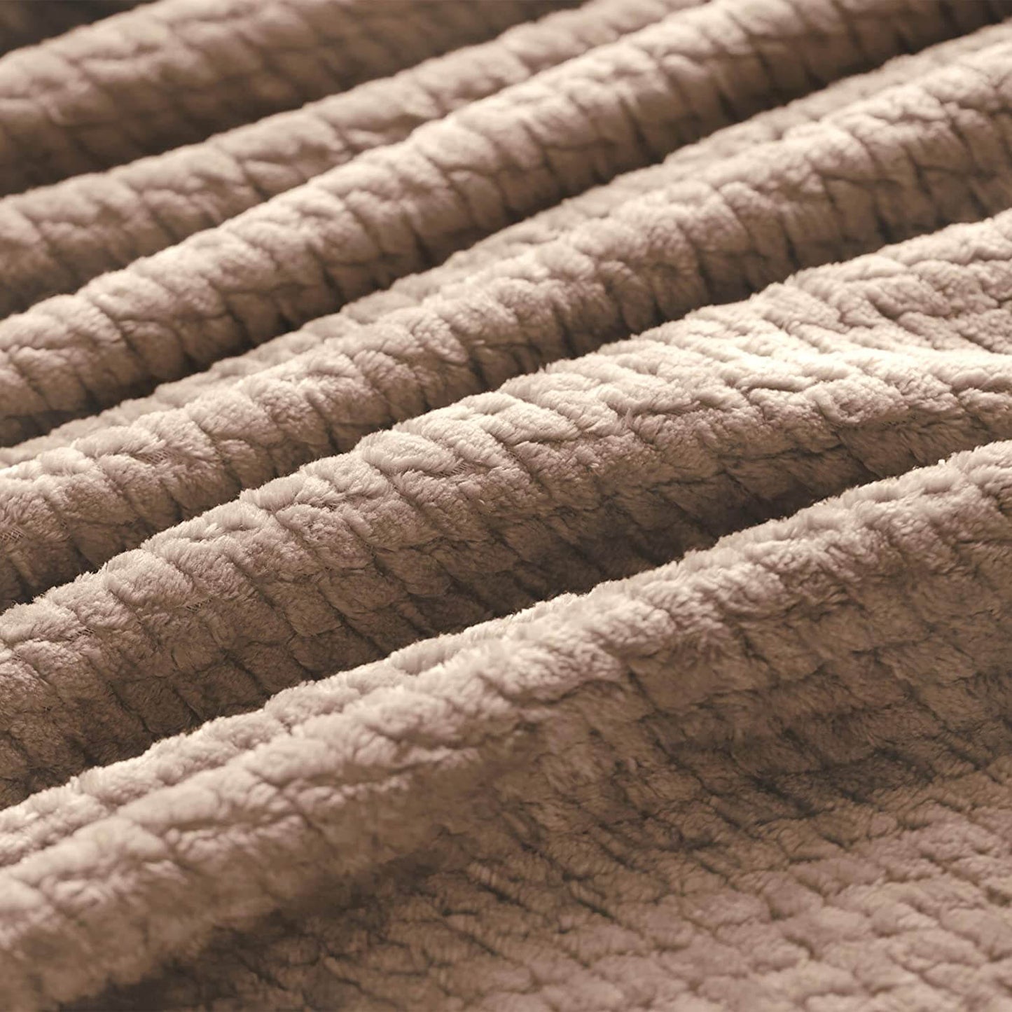 Soft Cotton Flannel Fleece Throw Blanket for Cozy Home Comfort