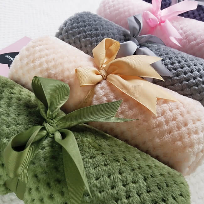 Soft Cotton Flannel Fleece Throw Blanket for Cozy Home Comfort