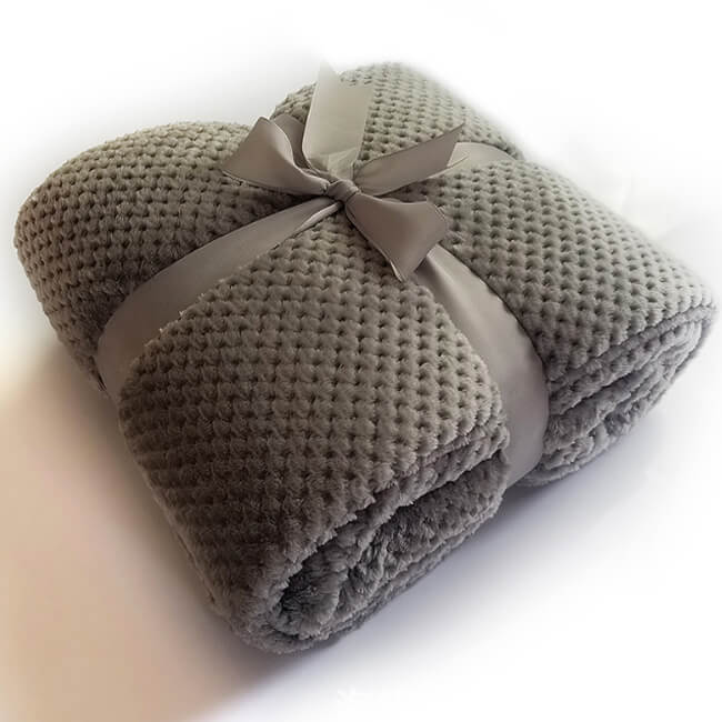 Soft Cotton Flannel Fleece Throw Blanket for Cozy Home Comfort