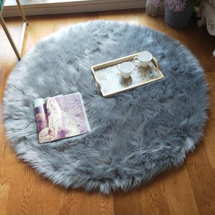 Soft Faux Fur Round Sheepskin Area Rug for Living Room & Bedroom