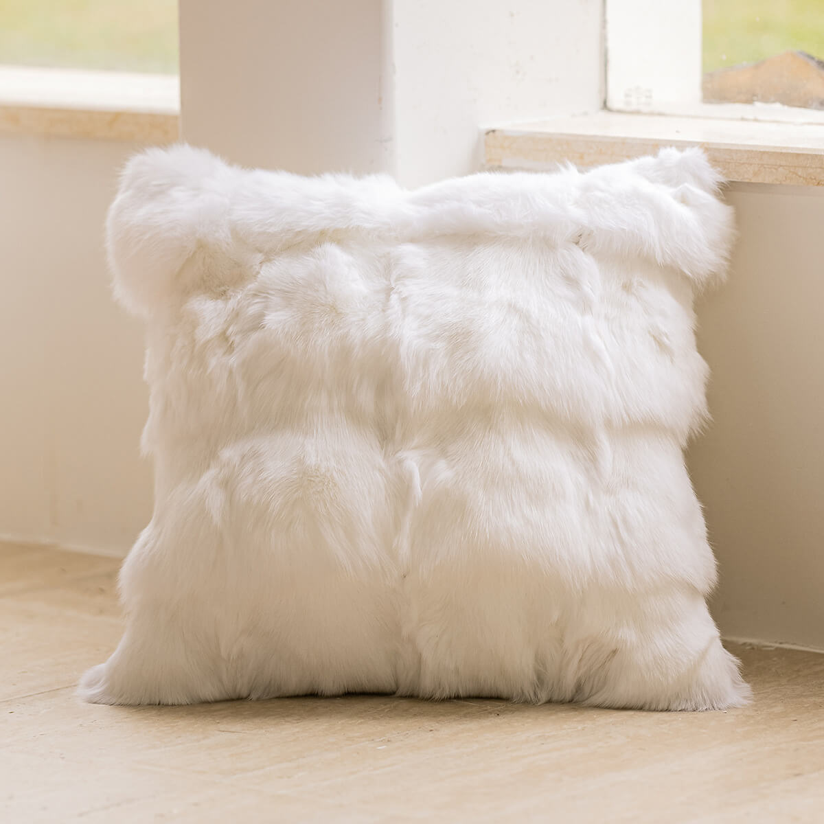 Soft Faux Fur Lumbar Throw Pillows - 18x18 Cushion for Sofa