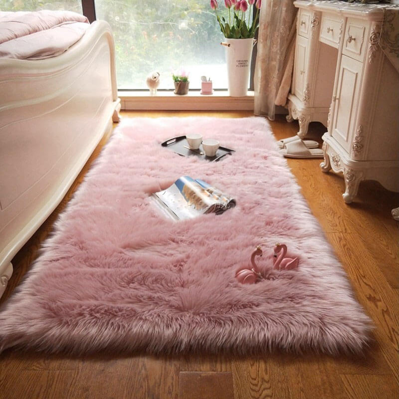 Soft Shaggy Faux Wool Rug - Plush Area Carpet for Home Decor