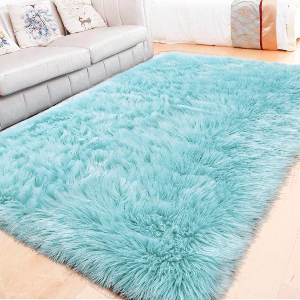 Soft Shaggy Faux Wool Rug - Plush Area Carpet for Home Decor