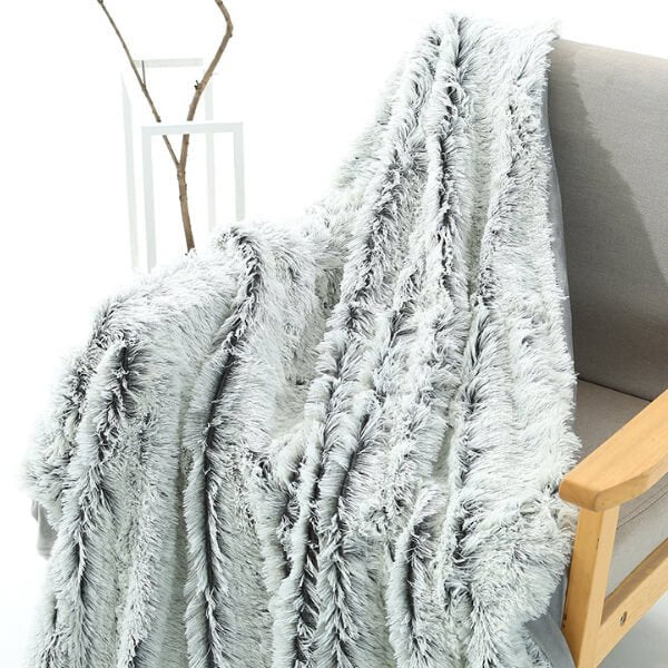 Soft Fleece Faux Fur Throw Blanket - Cozy Lap Blanket for Home