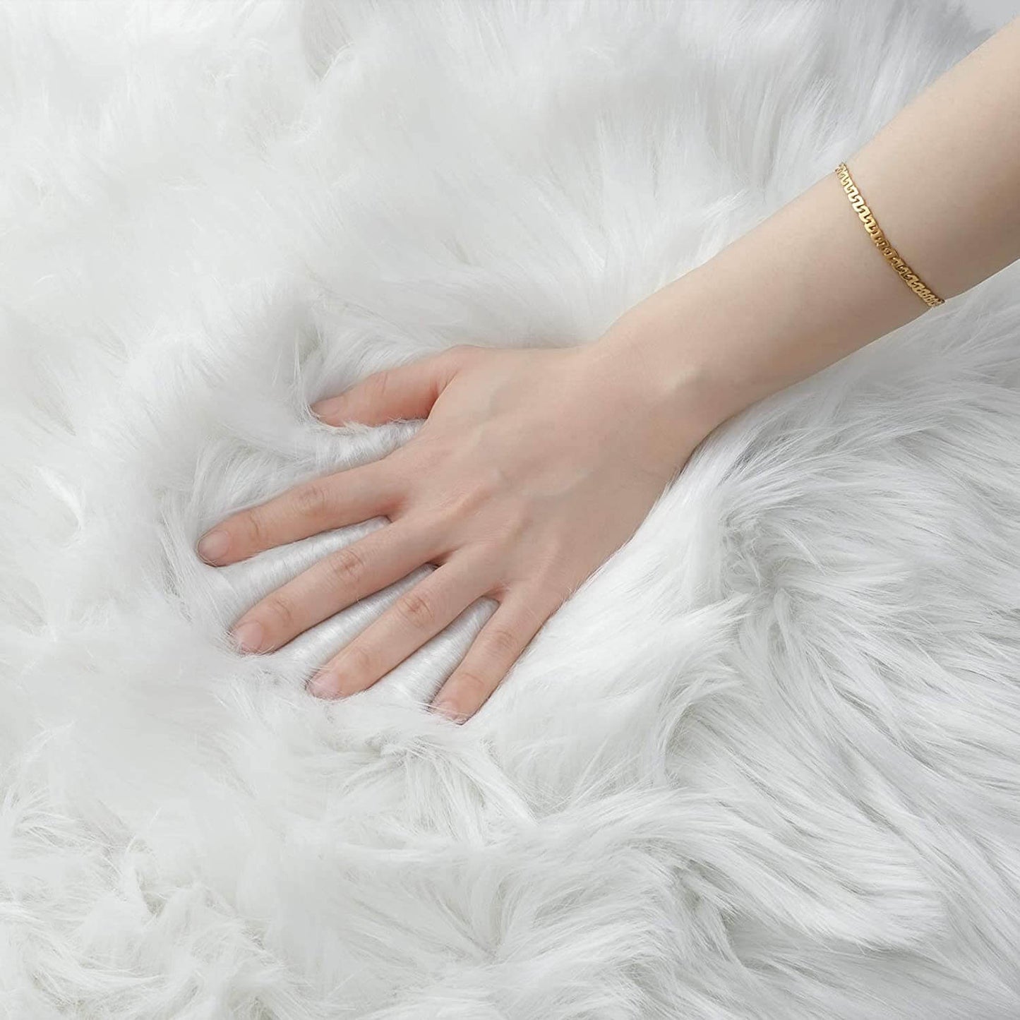 Soft Faux Fur Sheepskin Area Rug - Fluffy Bedroom & Living Room Decor