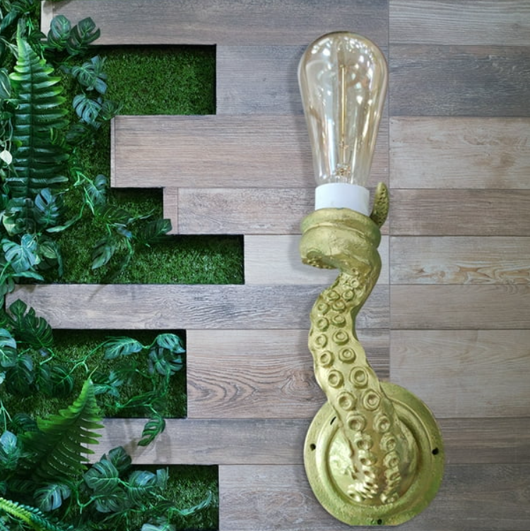 Octopus Tentacle Wall Light - Ocean-Inspired Sculptural Lamp
