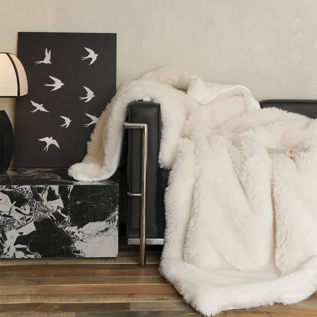Luxury Soft Wool Throw Blanket for Sofa, Living Room & Bedroom Decor