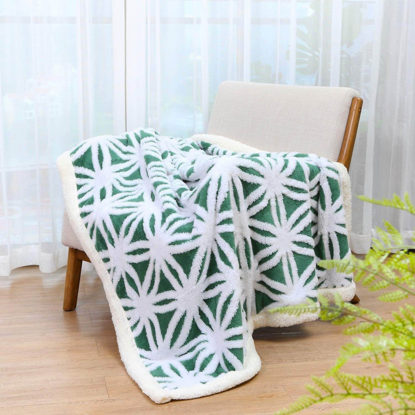 Soft Sherpa Fleece Throw Blanket - Cozy Fuzzy Bed Blanket for Comfort