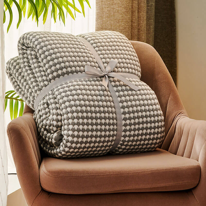 Soft Chunky Knit Sherpa Wool Blanket for Cozy Home Decor