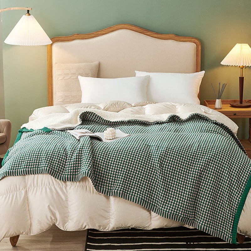 Soft Chunky Knit Sherpa Wool Blanket for Cozy Home Decor