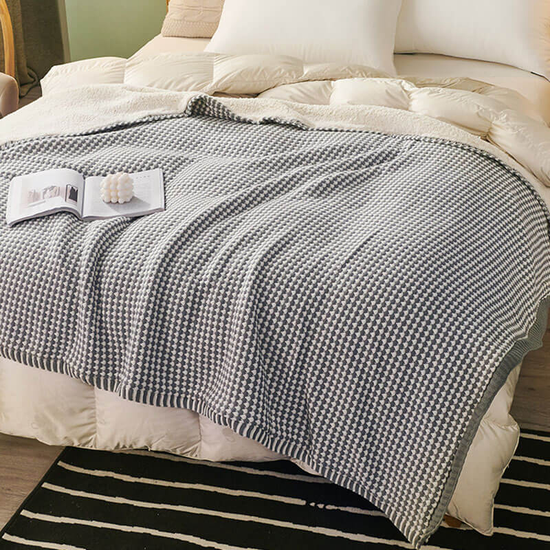 Soft Chunky Knit Sherpa Wool Blanket for Cozy Home Decor